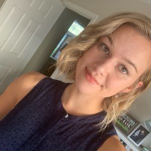 Meet your Posher, Brianna